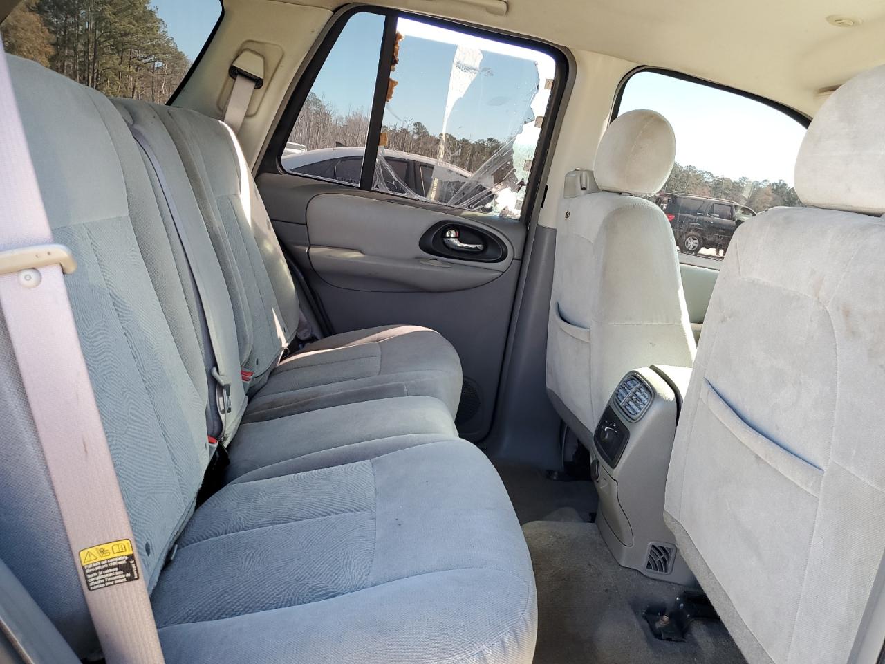 2006 Chevrolet TrailBlazer - Image 11