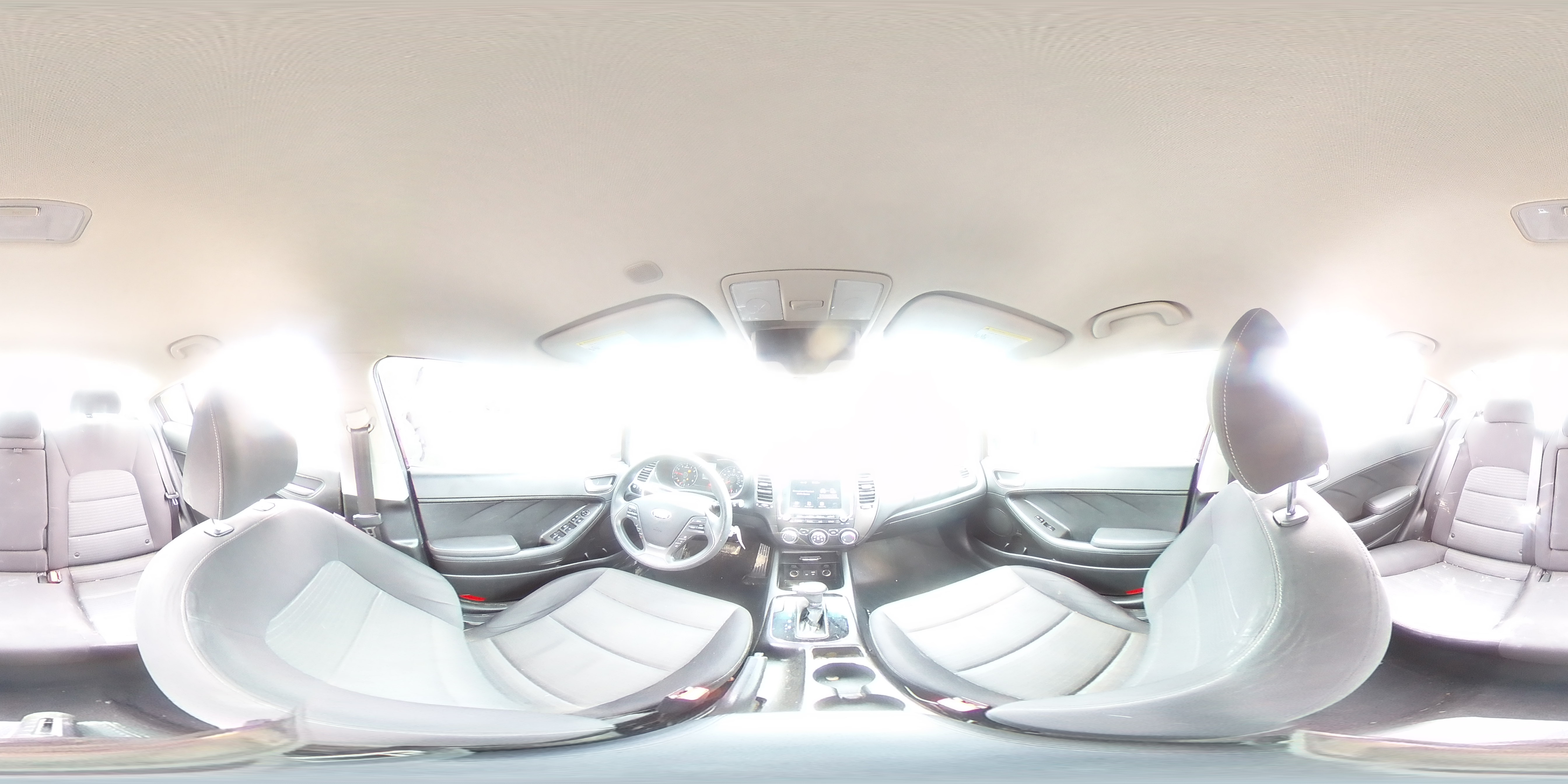 2018 Kia Forte - Image 13