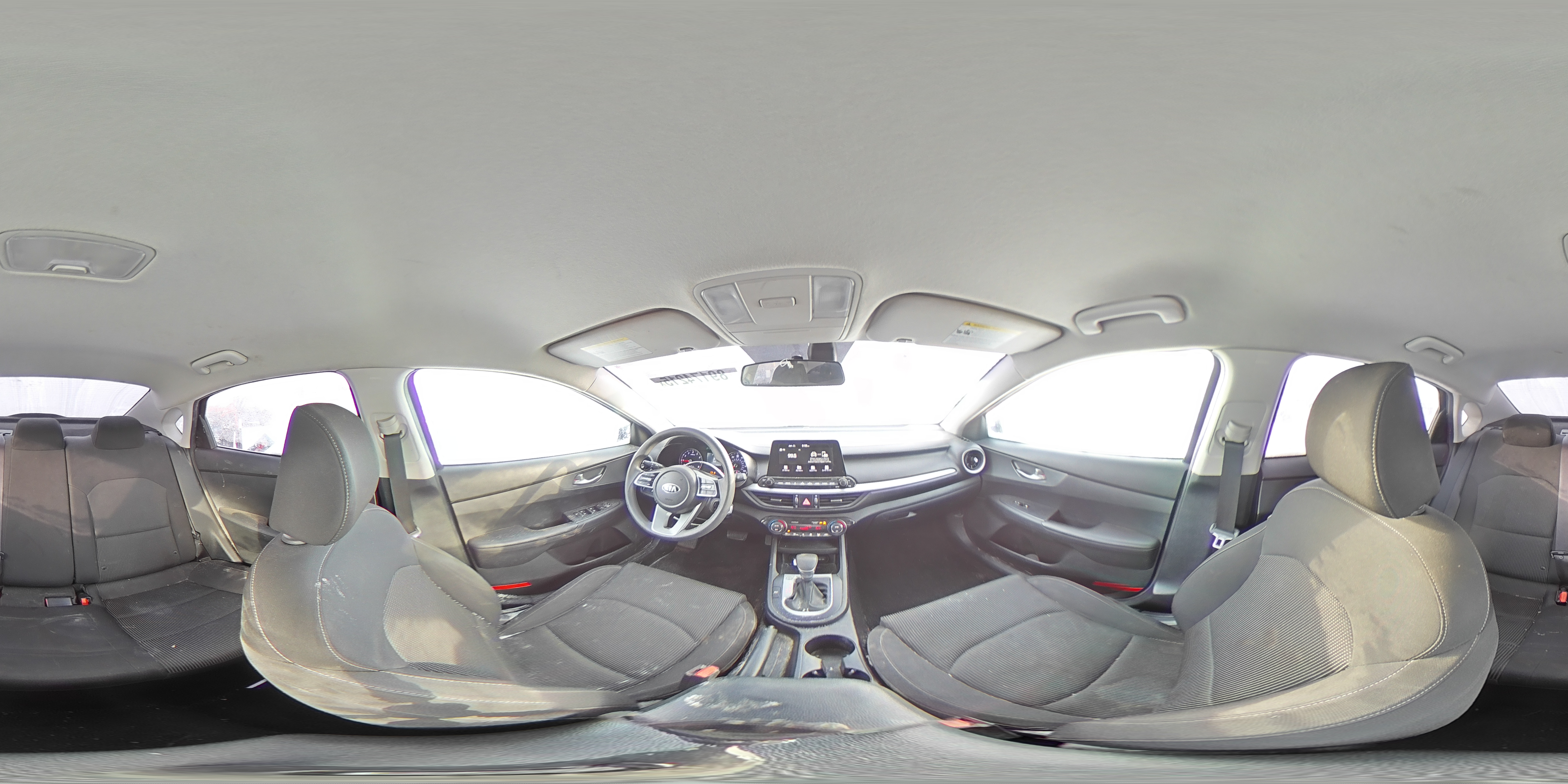 2019 Kia Forte - Image 12