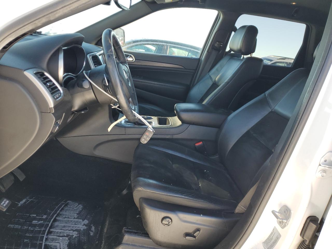 2017 Jeep Grand Cherokee - Image 7