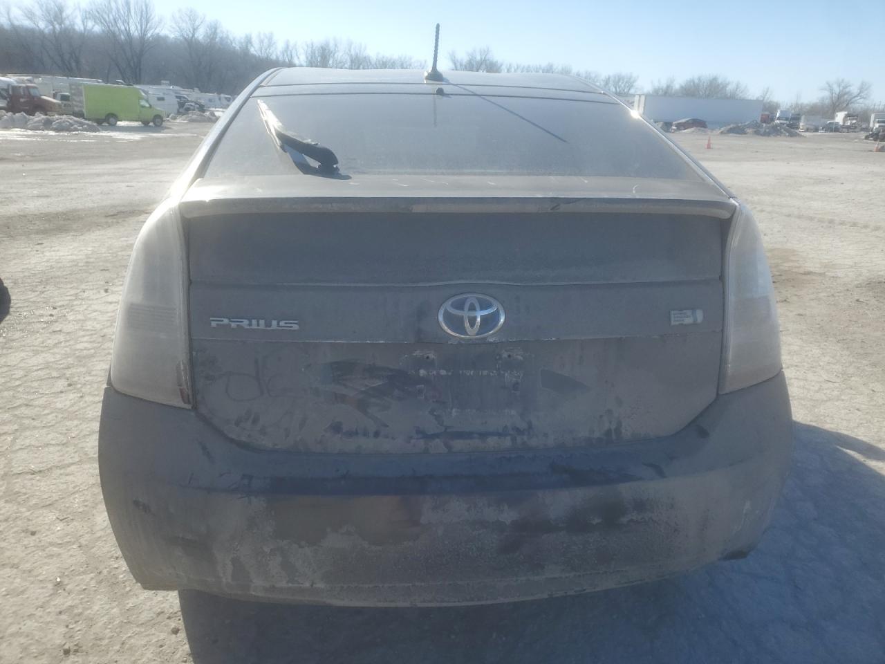 2010 Toyota Prius - Image 6