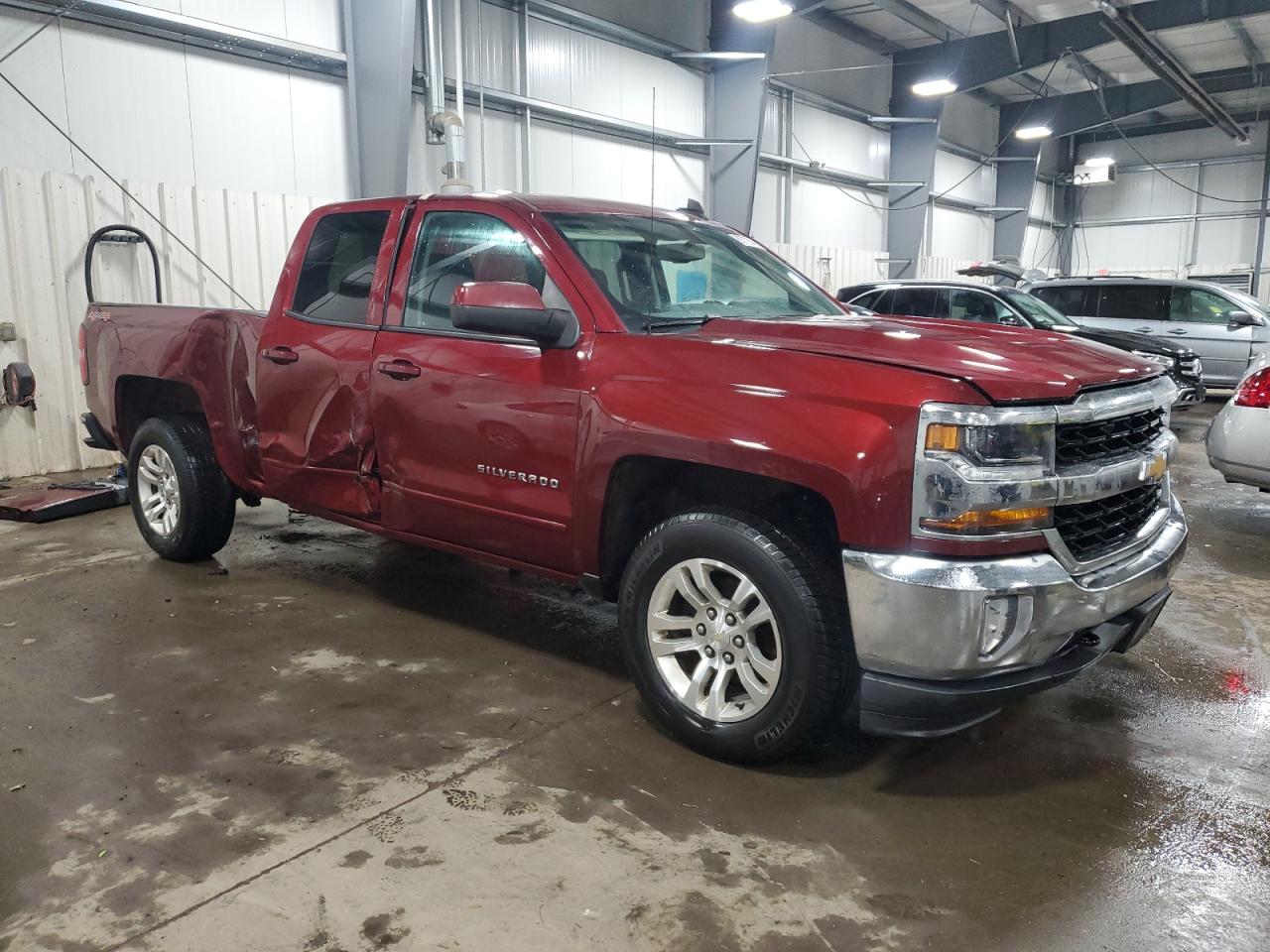 2017 Chevrolet Silverado - Image 4