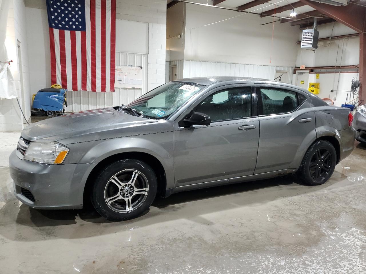 VIN 1C3CDZAB0DN563343 2013 DODGE AVENGER no.1