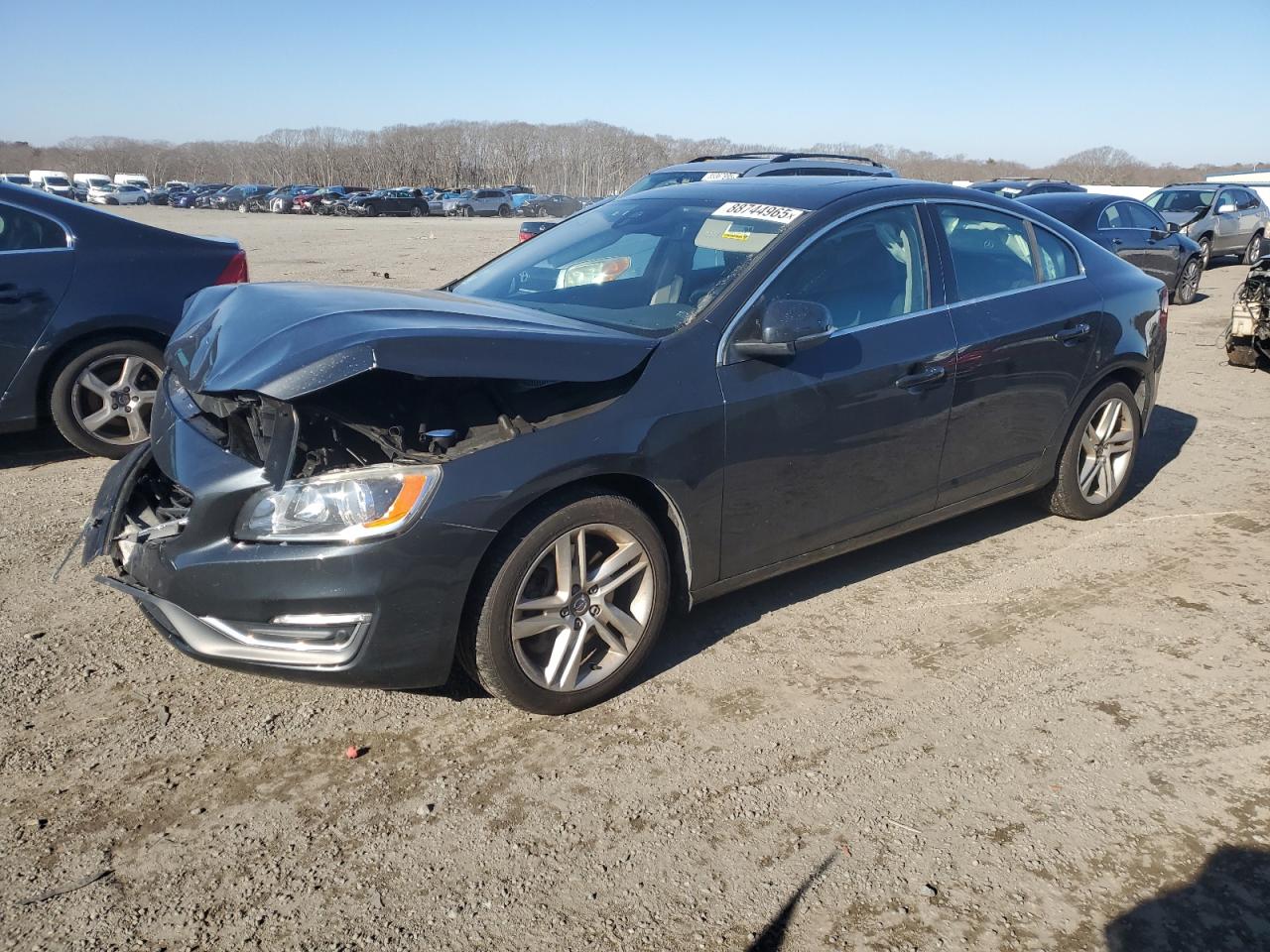 VIN YV1612TK0F2358156 2015 VOLVO S60 no.1