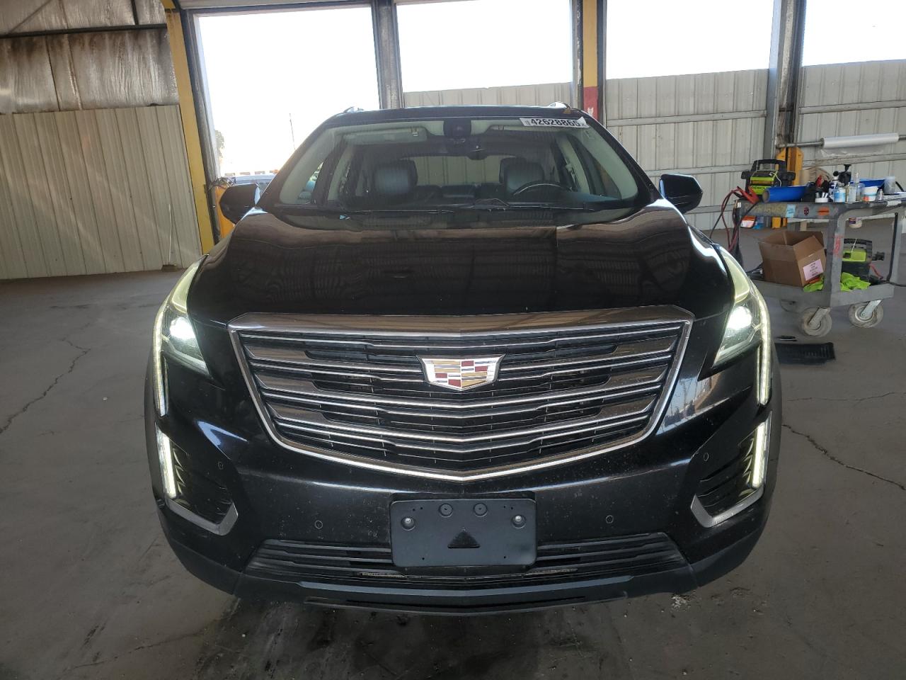 2018 Cadillac XT5 - Image 5