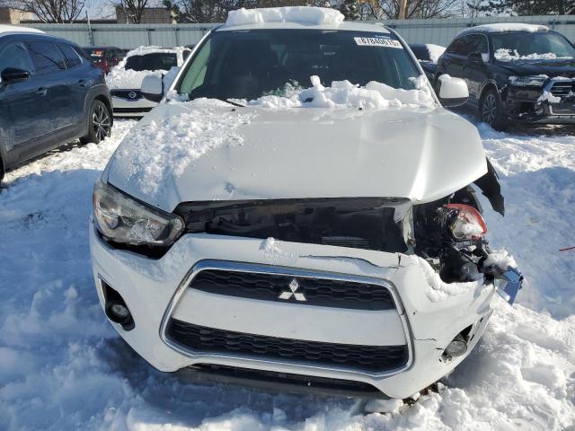  MITSUBISHI OUTLANDER 2013 Білий