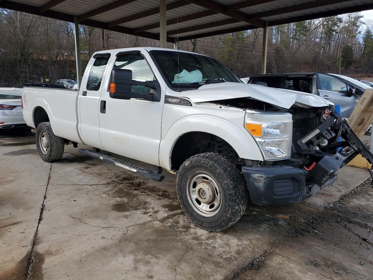 2016 Ford F350 - Image 4