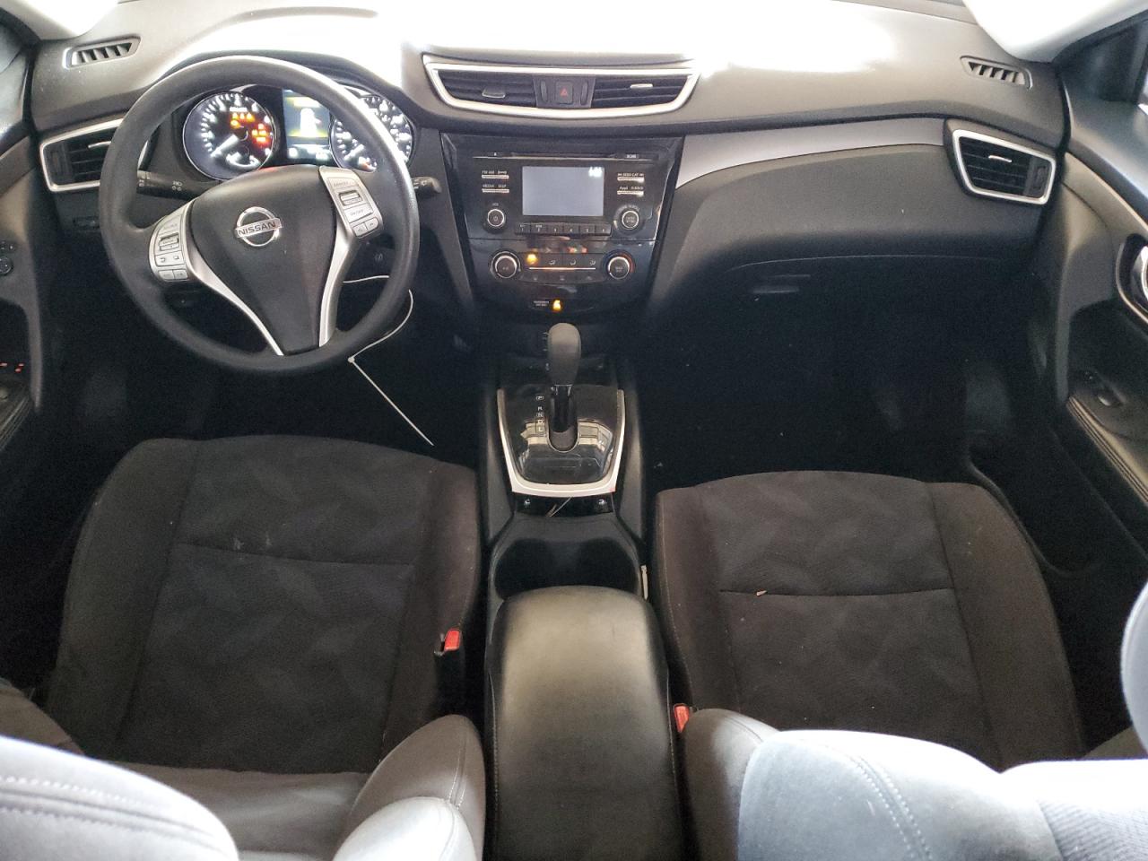 2015 Nissan Rogue - Image 8