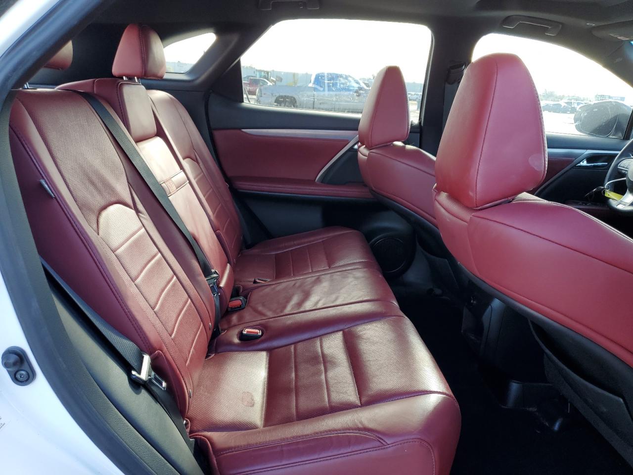 2017 Lexus RX - Image 11