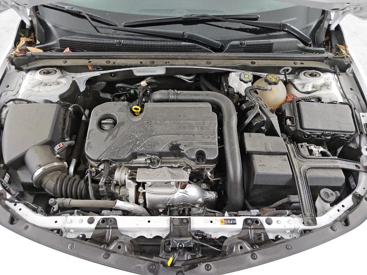 2023 Chevrolet Malibu - Image 11