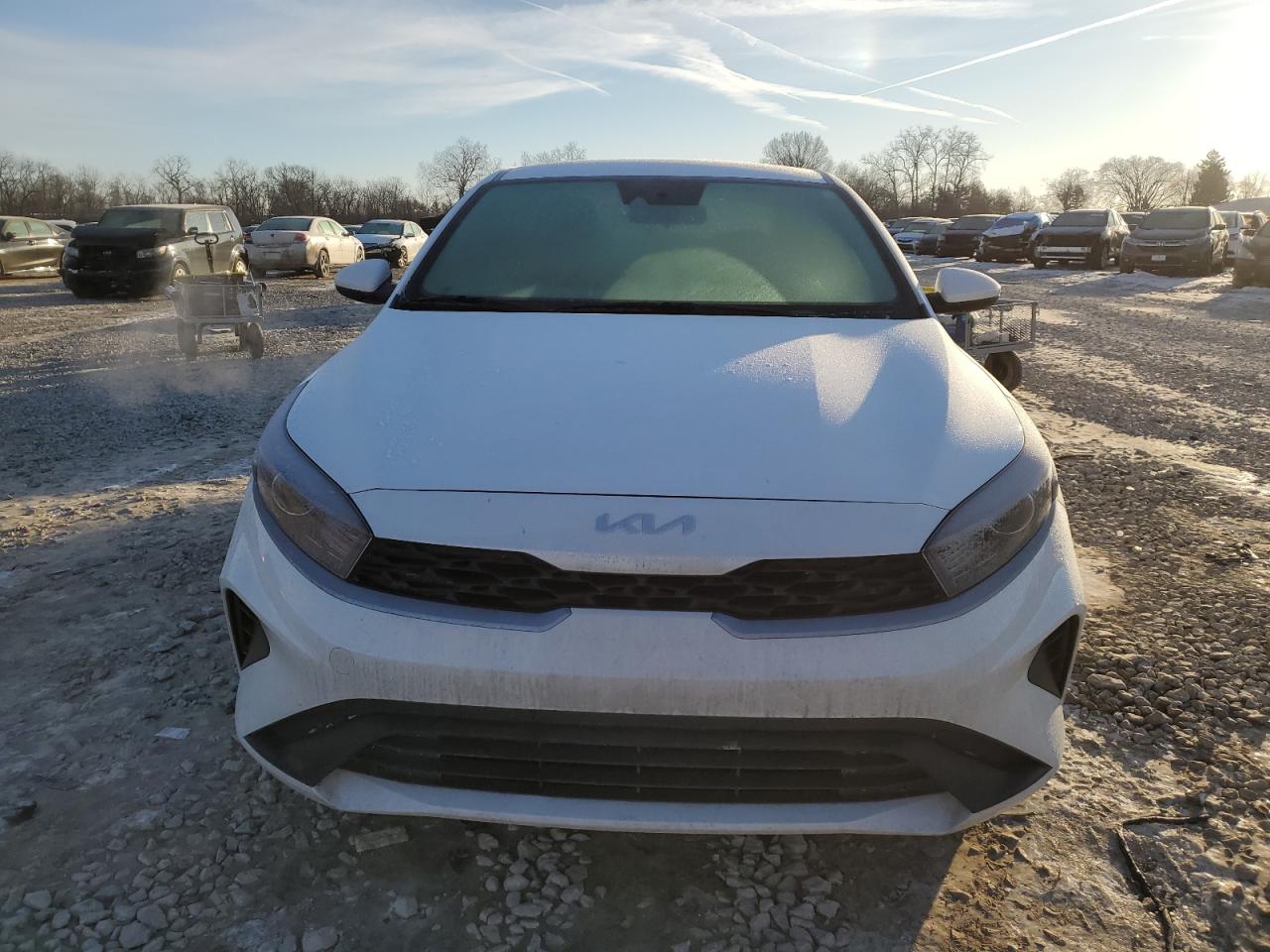 2023 Kia Forte - Image 5