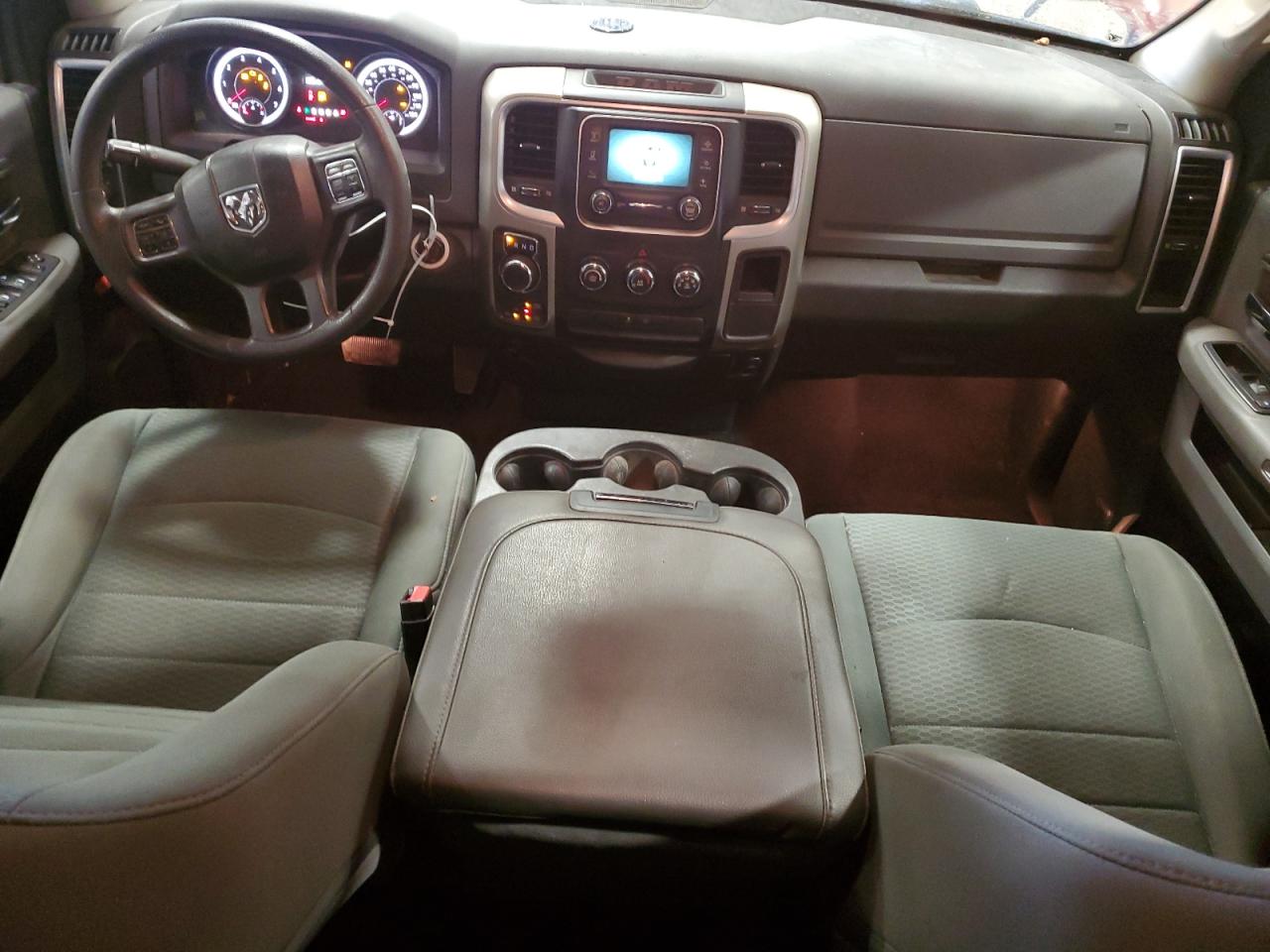 2014 RAM 1500 - Image 8