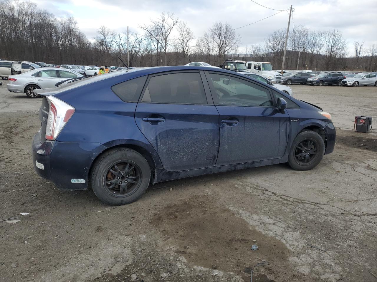 2013 Toyota Prius - Image 3