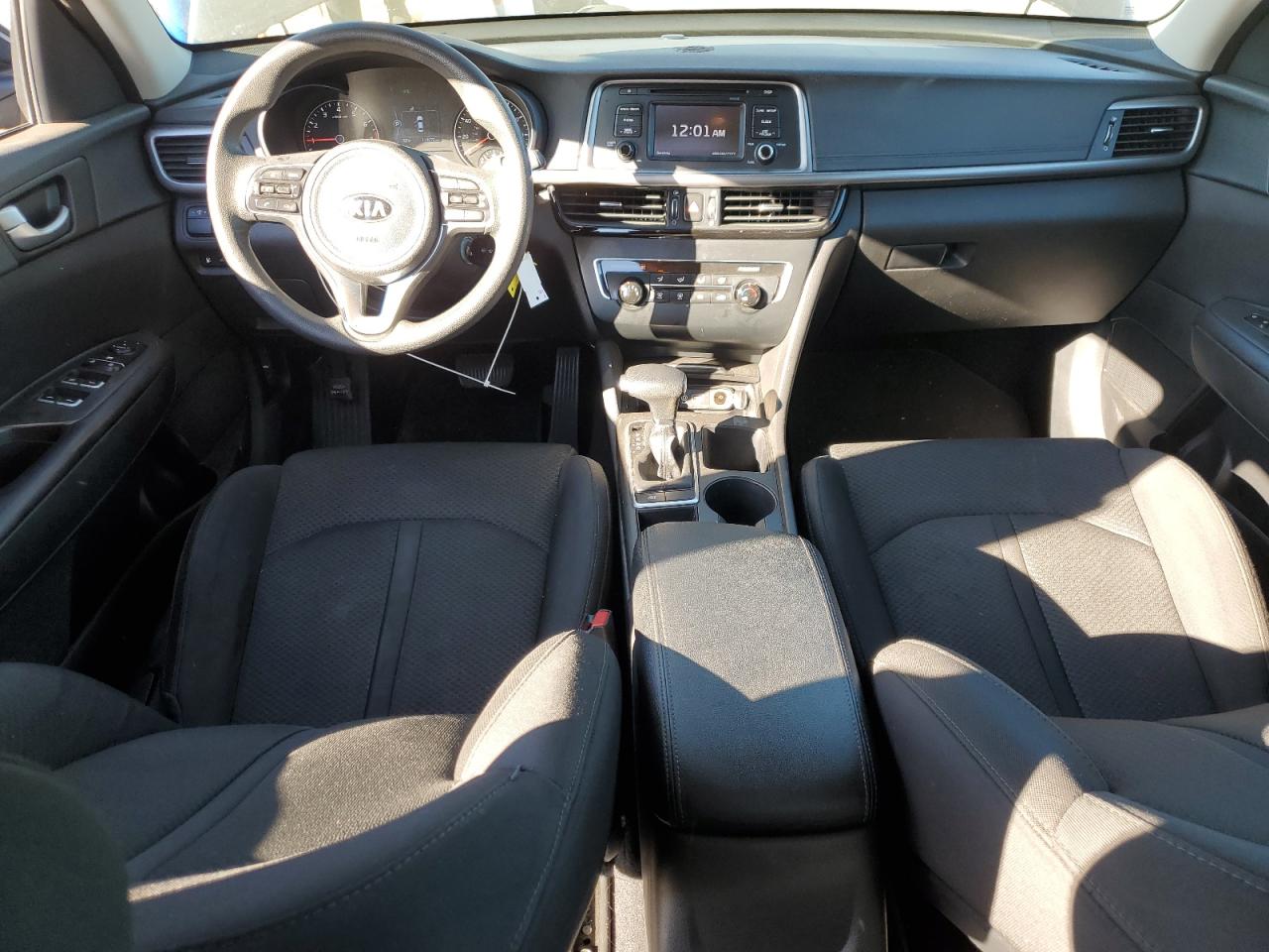 2016 Kia Optima - Image 8