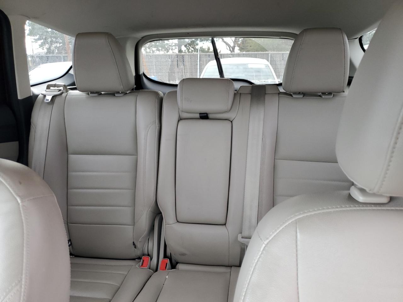 2014 Ford Escape - Image 10