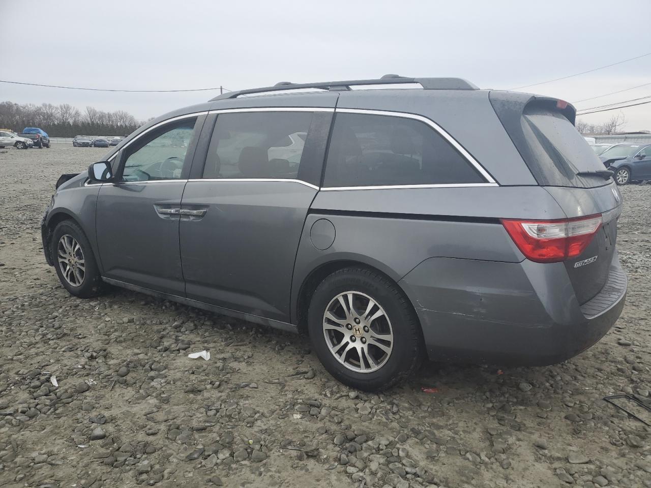 2012 Honda Odyssey - Image 2