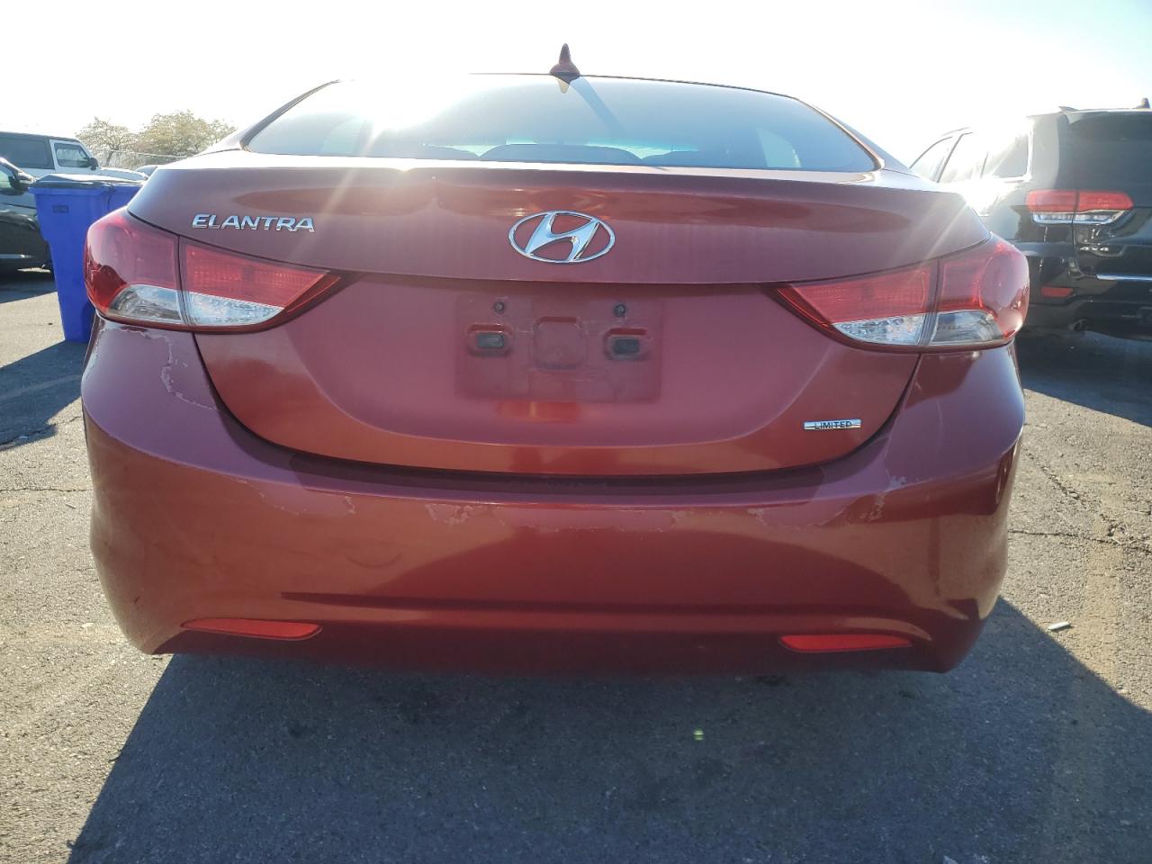 2011 Hyundai Elantra - Image 6