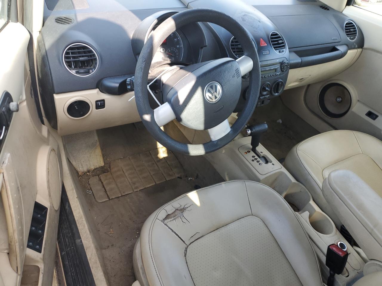 2008 Volkswagen Beetle - Image 8