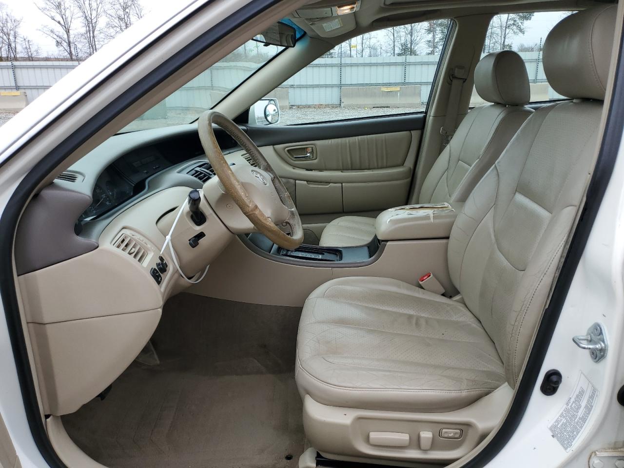 2003 Toyota Avalon - Image 7