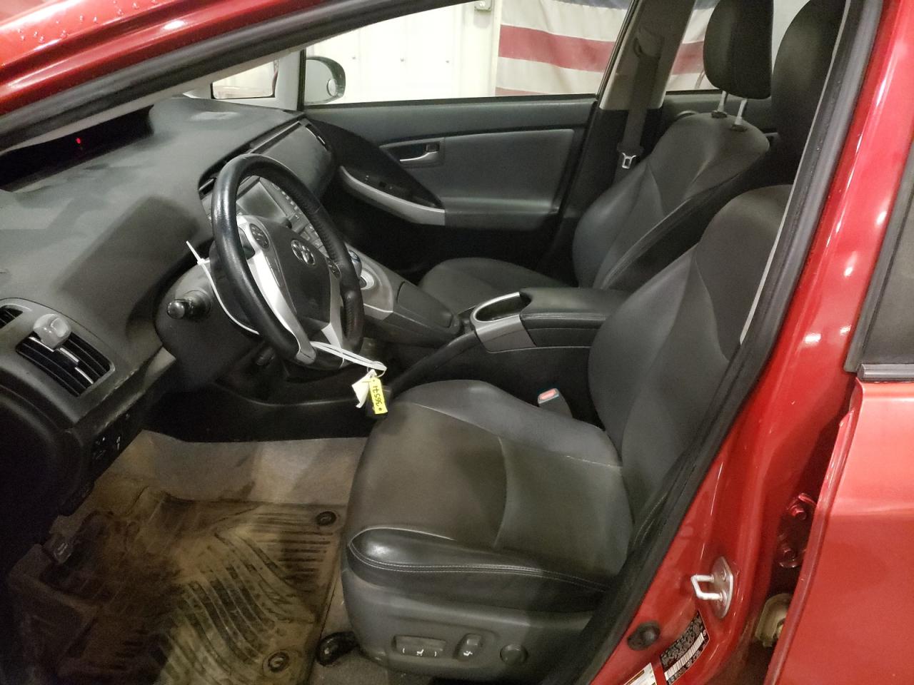 2015 Toyota Prius - Image 7