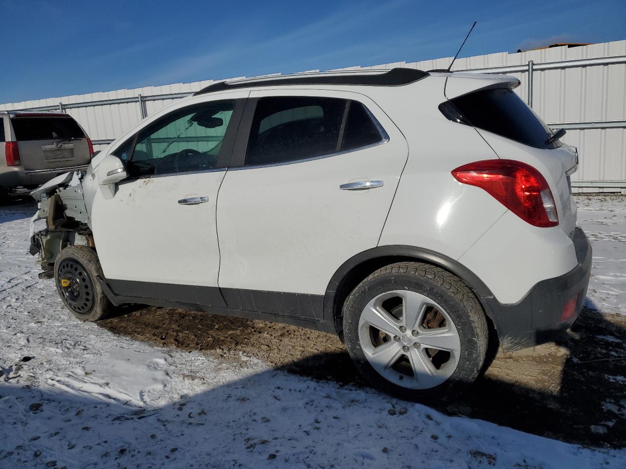 VIN KL4CJASB3GB666518 2016 BUICK ENCORE no.2