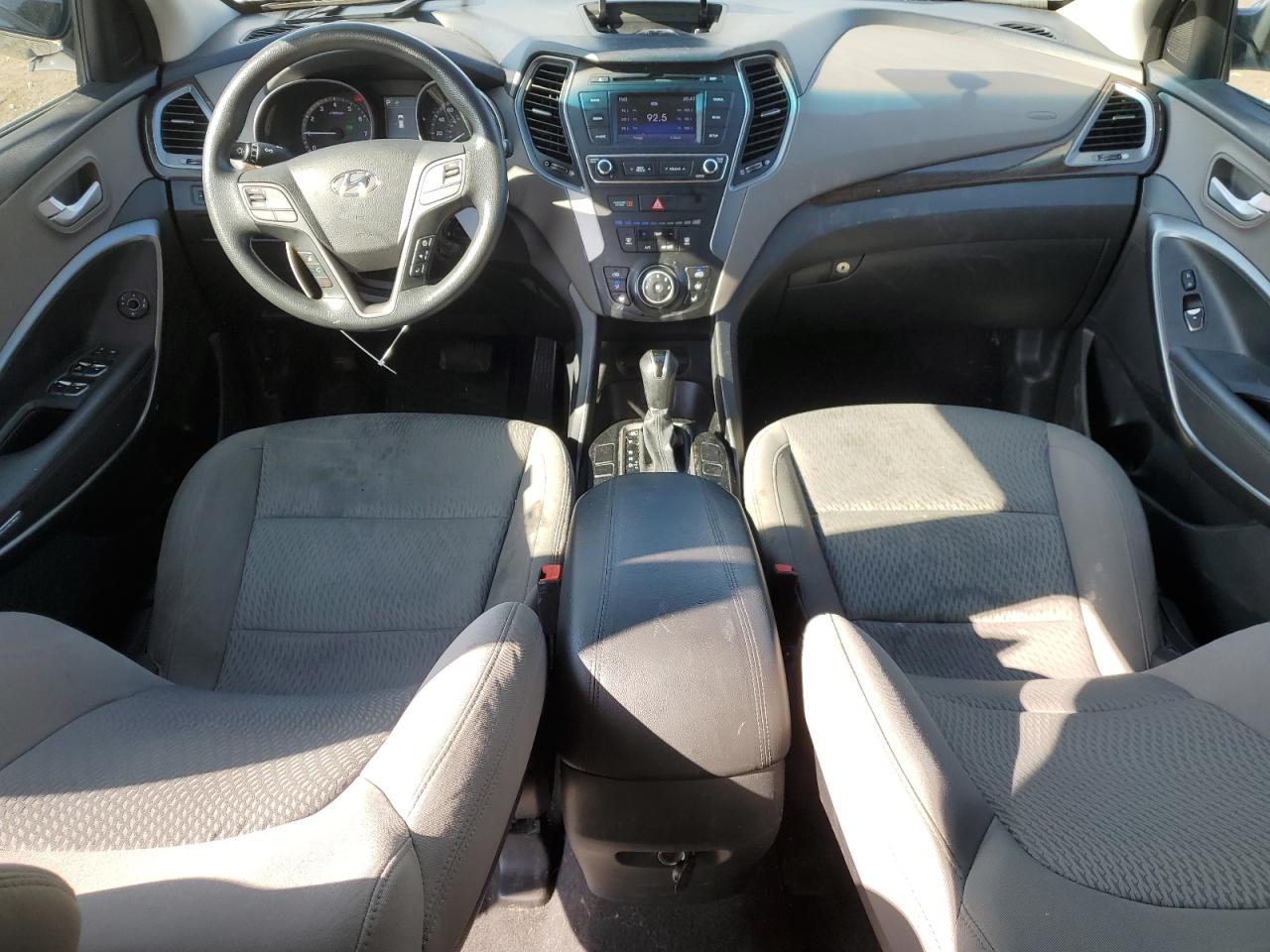 2018 Hyundai Santa Fe - Image 8