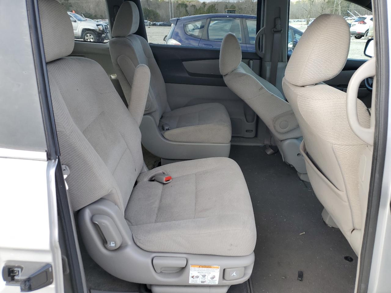 2013 Honda Odyssey - Image 11