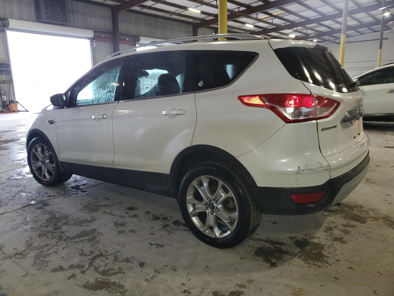 VIN 1FMCU0JX3EUA21675 2014 FORD ESCAPE no.2