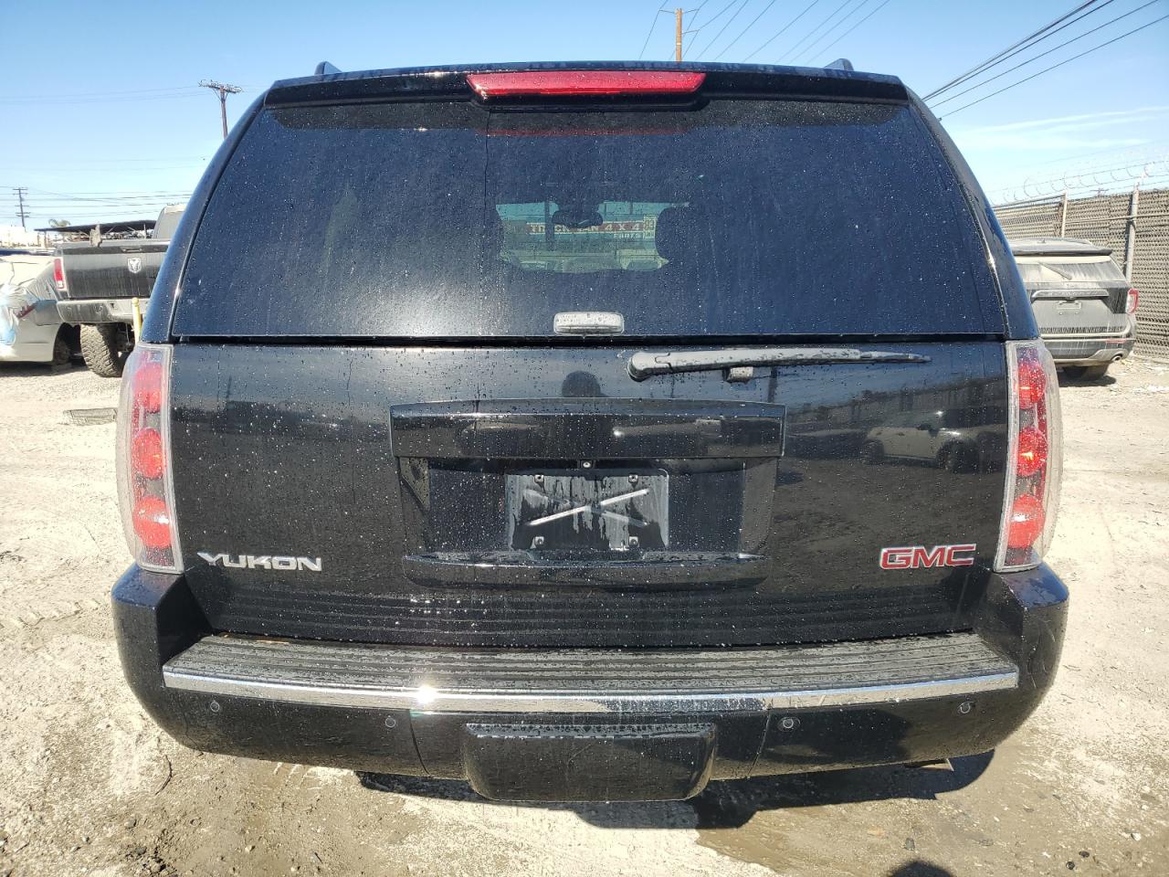 2013 GMC Yukon - Image 6