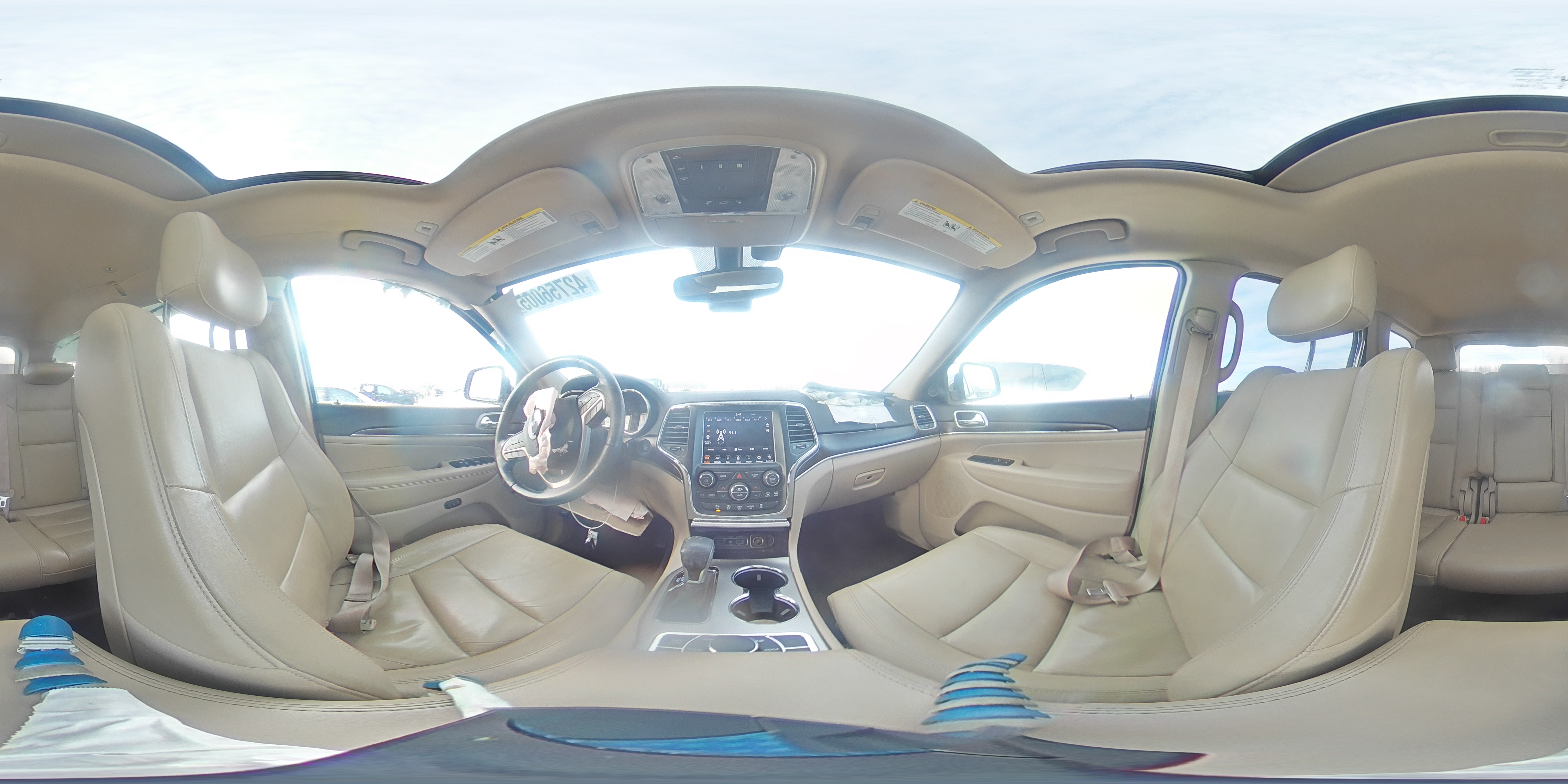 2018 Jeep Grand Cherokee - Image 16
