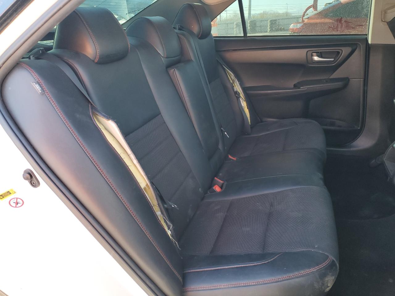 2016 Toyota Camry - Image 10