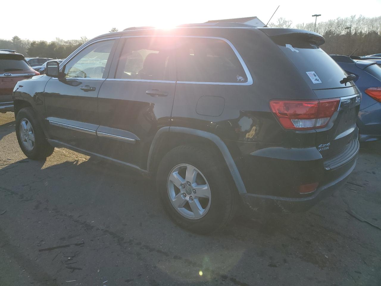 2012 Jeep Grand Cherokee - Image 2