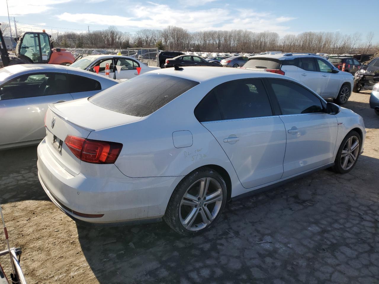 2016 Volkswagen Jetta - Image 3