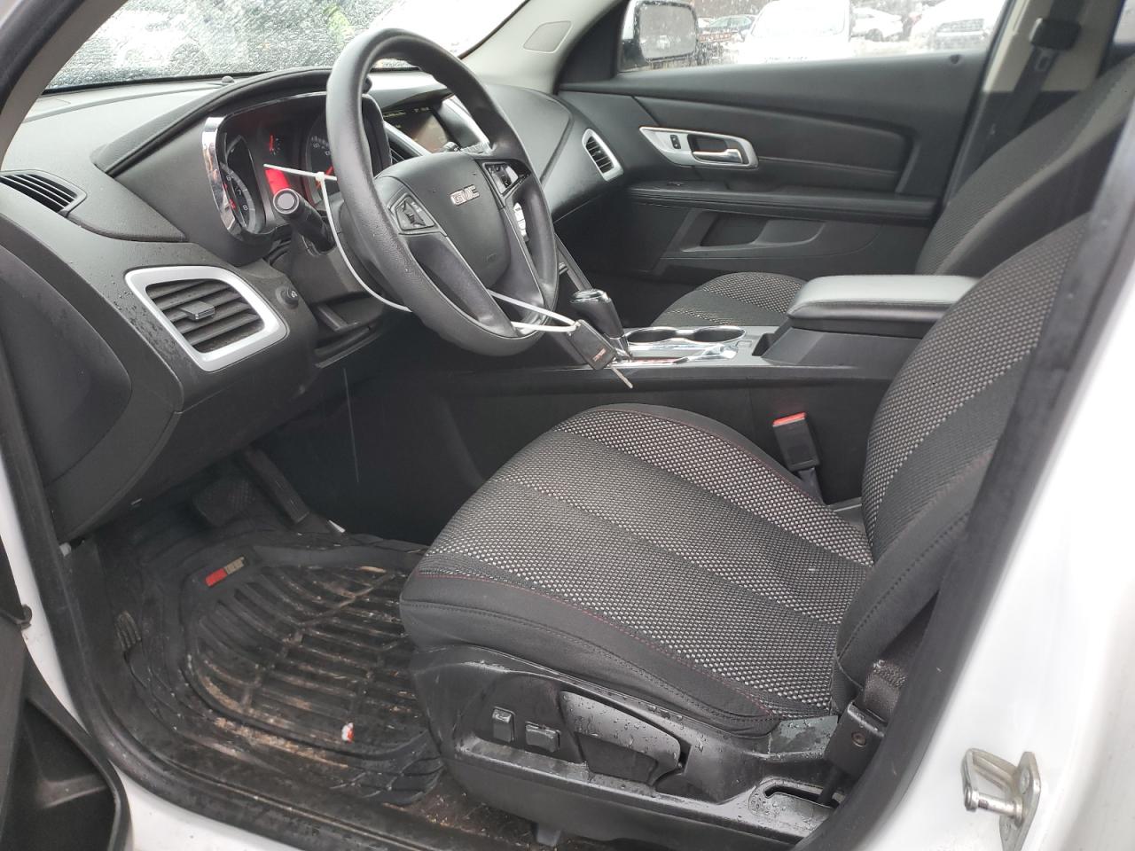 2016 GMC Terrain - Image 7