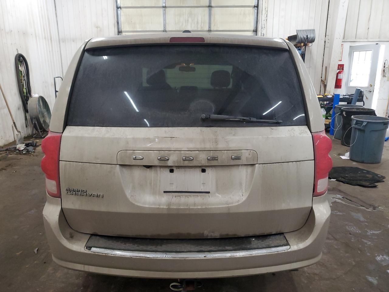 2014 Dodge Caravan - Image 6