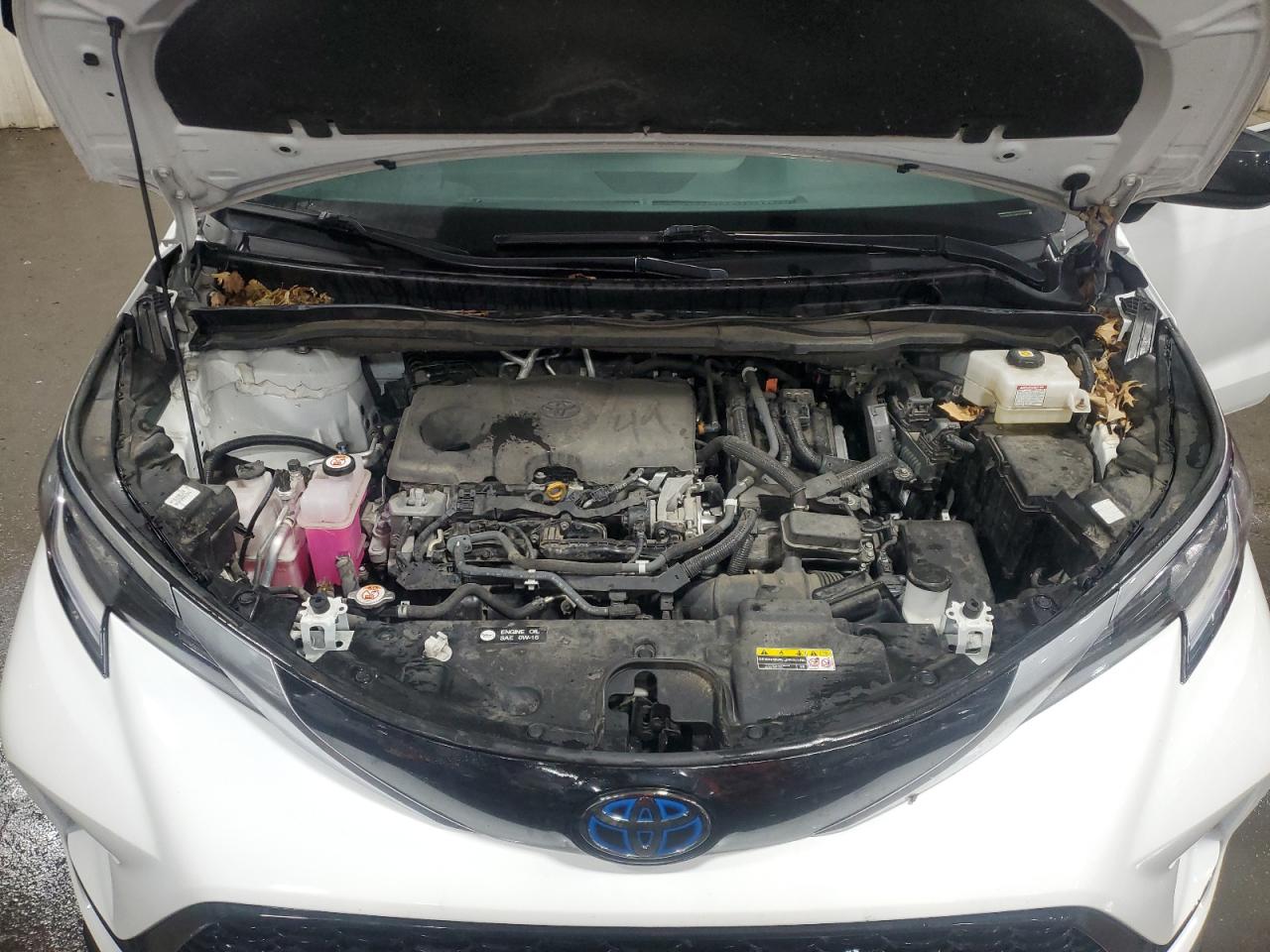 2021 Toyota Sienna - Image 13