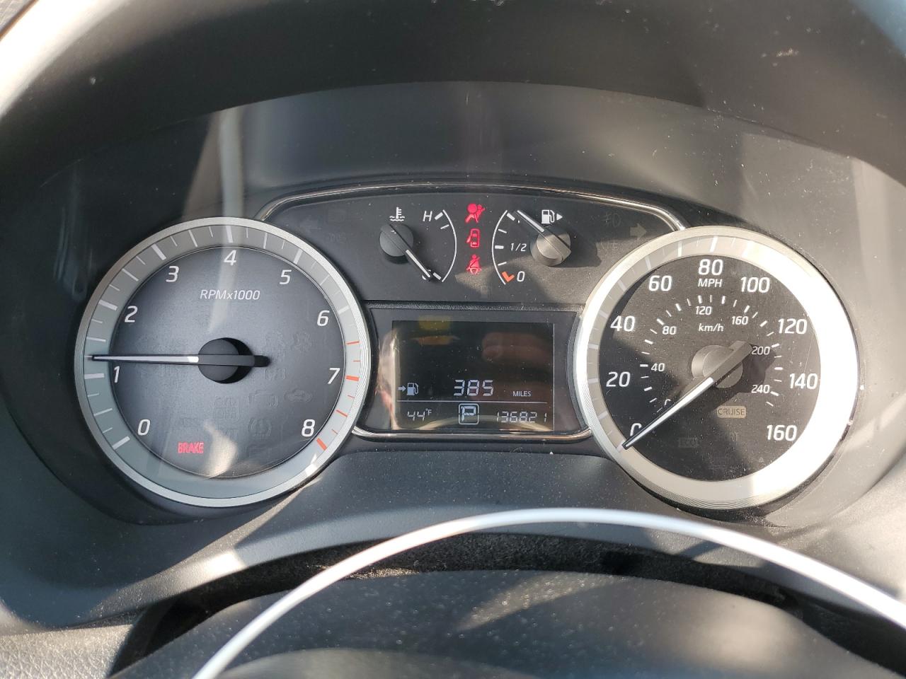 2015 Nissan Sentra - Image 9