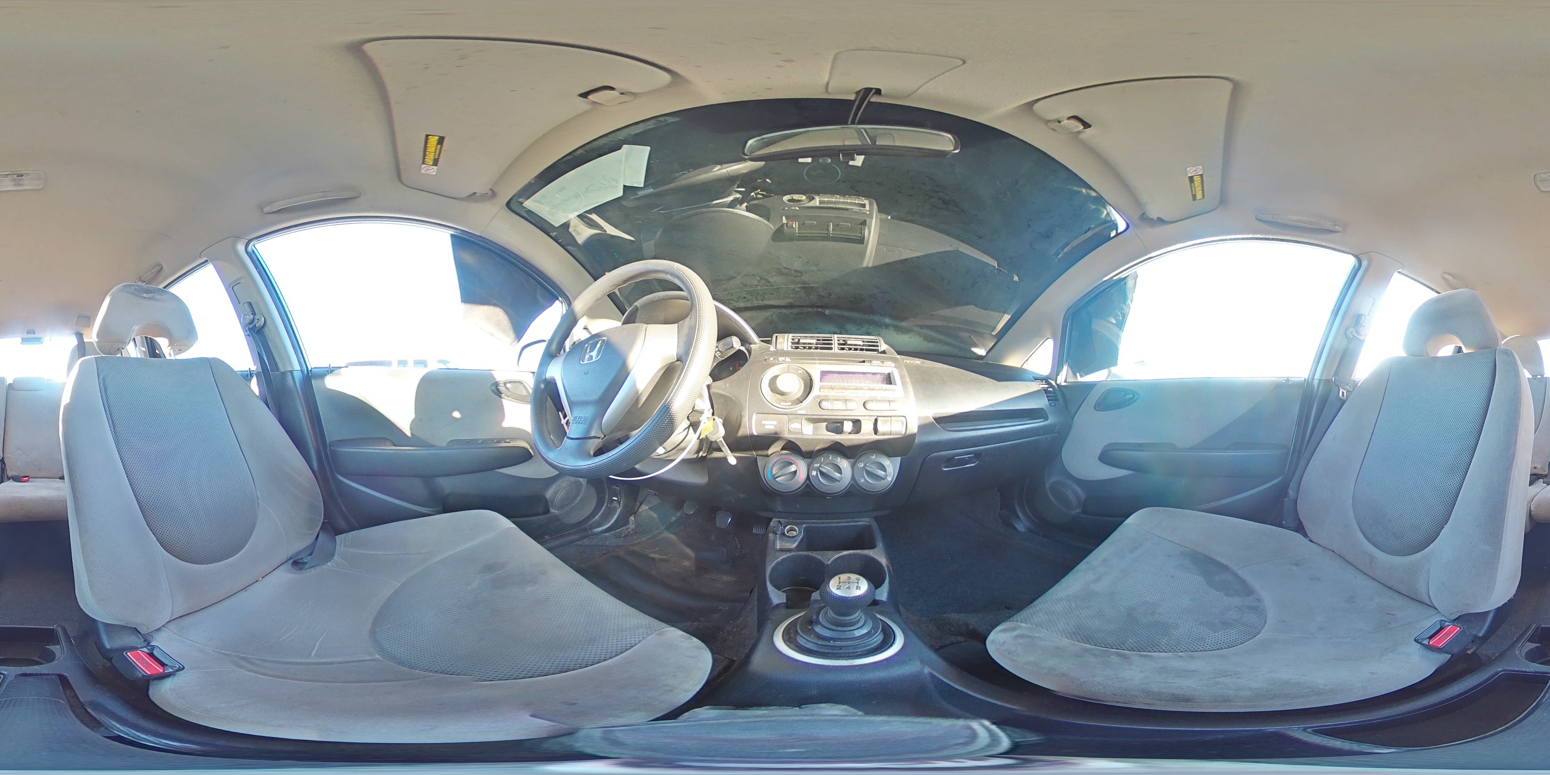 2007 Honda Fit - Image 12