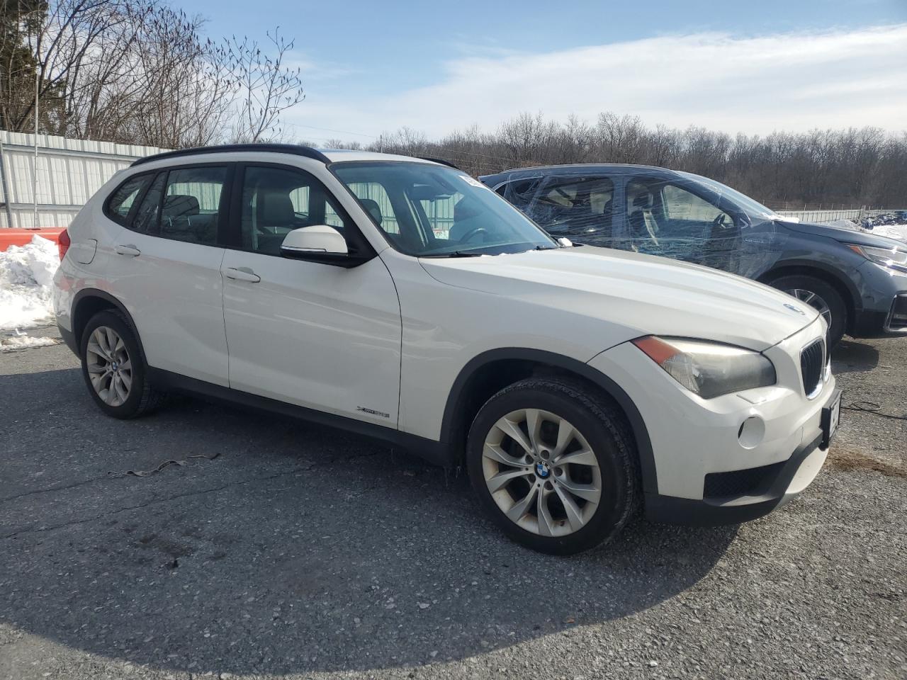 2014 BMW X1 - Image 4
