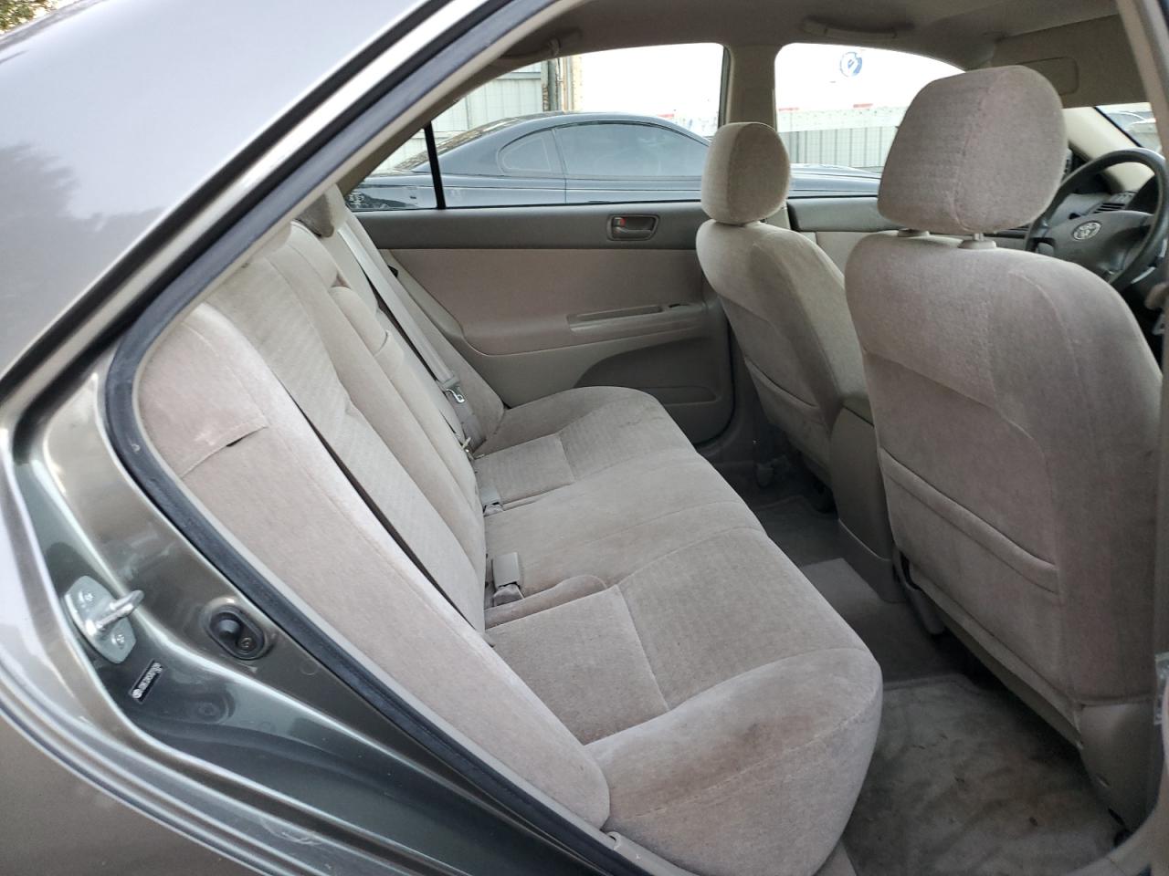 2003 Toyota Camry Le VIN: JTDBE32K530218286 Lot: 88746495