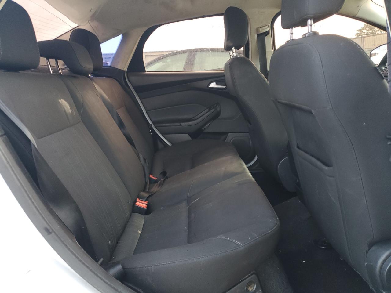2016 Ford Focus - Image 10