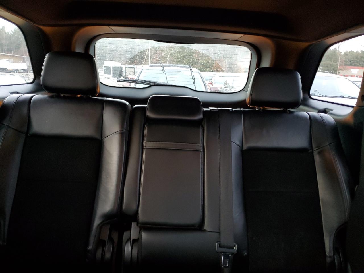 2017 Jeep Grand Cherokee - Image 10