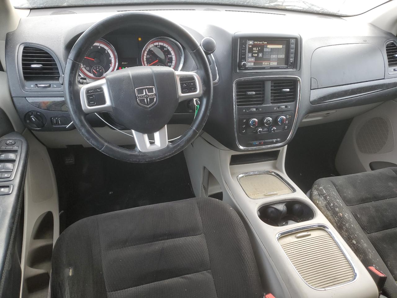 2016 Dodge Caravan - Image 8