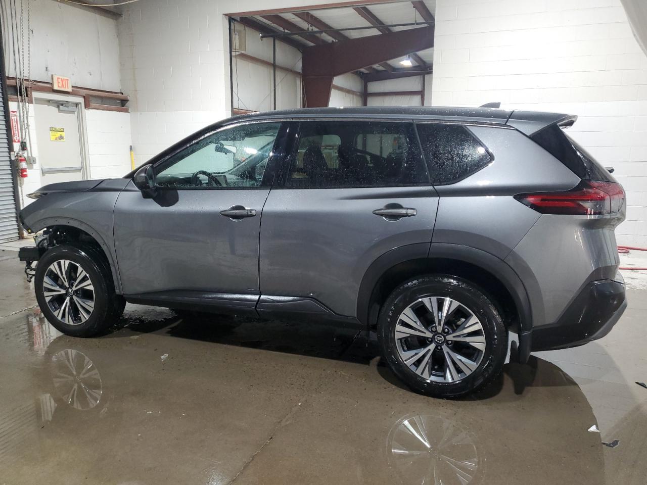 2021 Nissan Rogue - Image 2