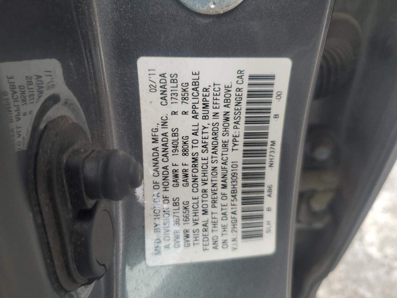 2011 Honda Civic - Image 12