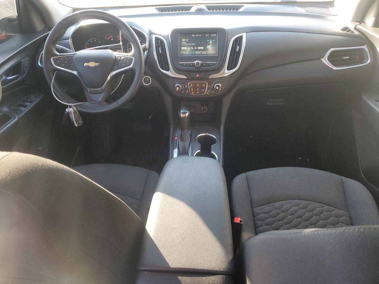 2018 Chevrolet Equinox - Image 8
