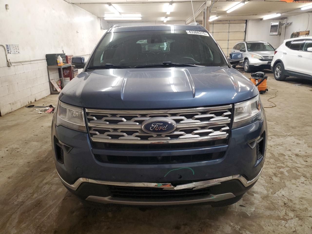 2018 Ford Explorer - Image 5