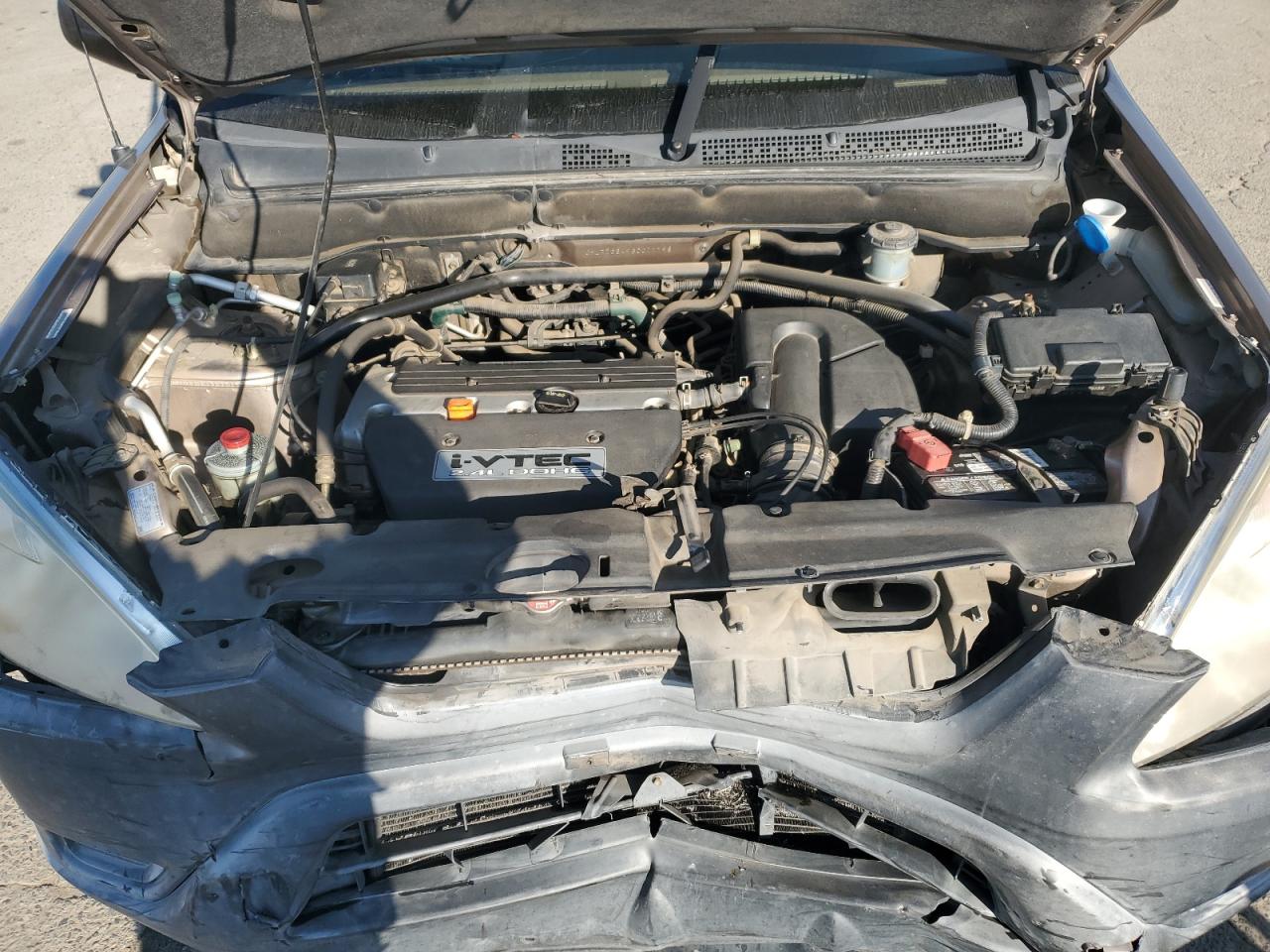 2003 Honda CR-V - Image 12