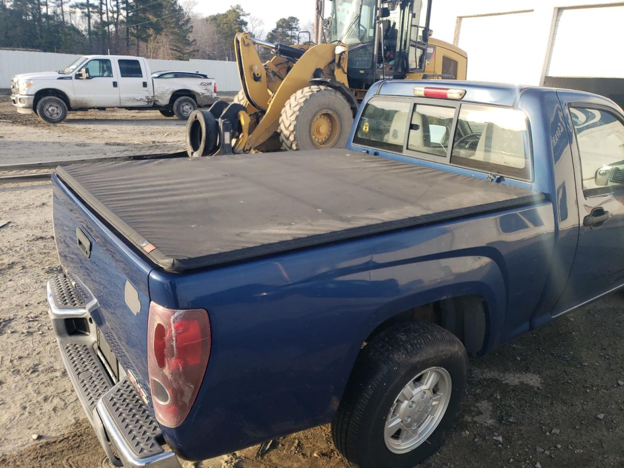 2005 GMC Canyon - Image 10