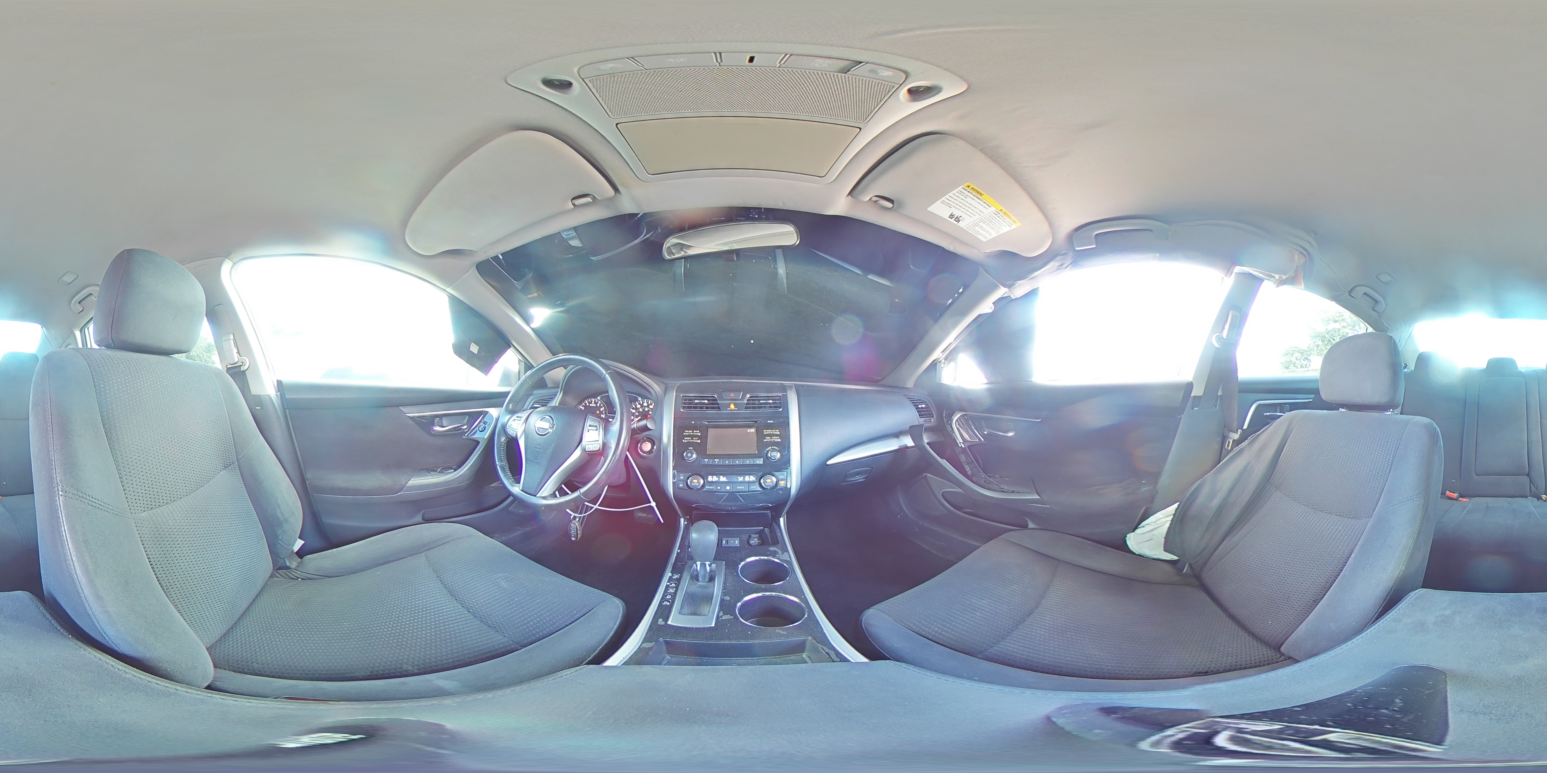 2014 Nissan Altima - Image 14